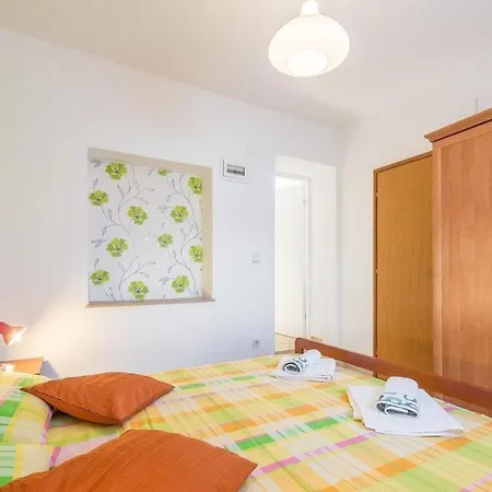 Katarina Apartment Drage