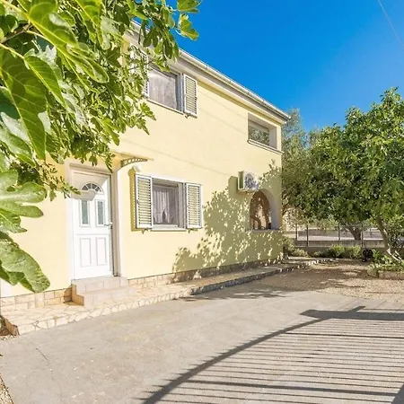 Apartamento Katarina